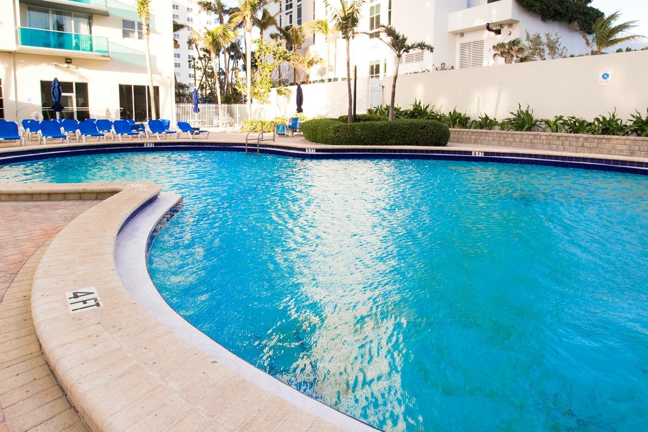 Sian Ocean Apartments Hollywood Extérieur photo
